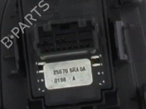 Interrupteur de vitre avant gauche NISSAN MICRA V (K14) 1.0 | BP30931531I27