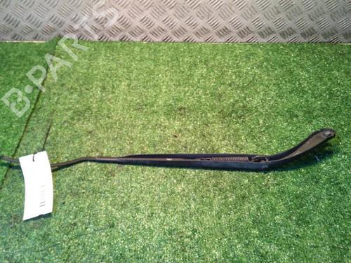 Front windshield wiper arm RENAULT SCÉNIC II (JM0/1_) 1.5 dCi (JM1F) | BP30071596C143 