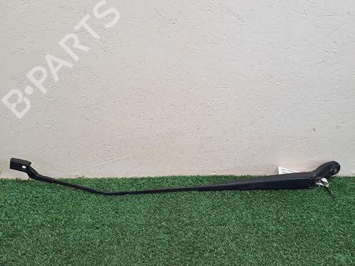Used Front windshield wiper arm RENAULT TWINGO II (CN0_) 1.5 dCi (CN0E) (64 hp) 29948500
