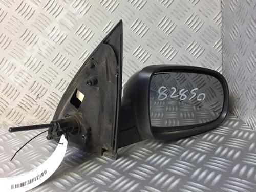 Used Right mirror OPEL CORSA C (X01) 1.3 CDTI (F08, F68) (70 hp) 11404535