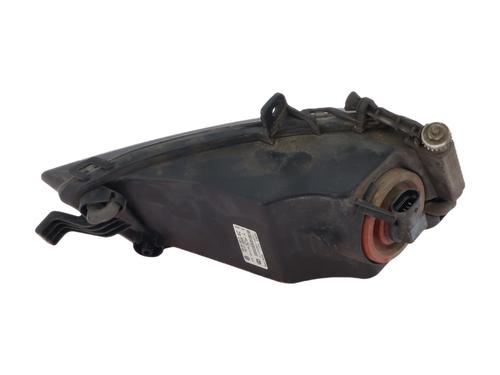 Used Left front fog light Left front fog light 39026257 39026257