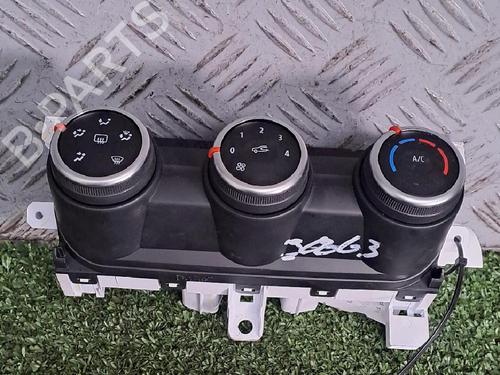 Used Climate control RENAULT CLIO V (B7_) 1.0 TCe 90 (B7MT) (91 hp) 23183936