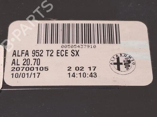 Left tailgate light ALFA ROMEO GIULIA (952_) 2.2 D (952AFA25, 952AFM25, 952ALA25) | BP30064228C79 - Image 5