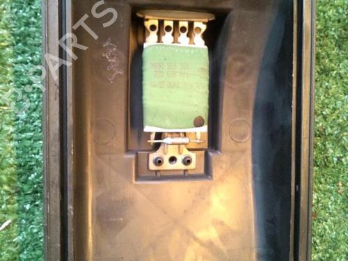 Used Heater resistor Heater resistor VW GOLF IV Variant (1J5) 1.9 SDI (68 hp) 30071651 30071651