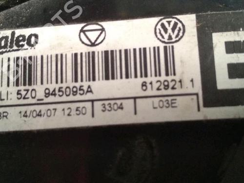 Left taillight VW FOX Hatchback (5Z1, 5Z3, 5Z4) 1.2 | BP30076117C34 