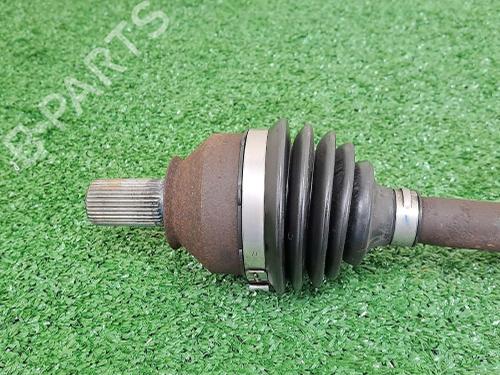 Used Left rear driveshaft Left rear driveshaft RENAULT TWINGO III (BCM_, BCA_) 1.0 SCe 65 (BCMJ) (65 hp) 37729993 37729993