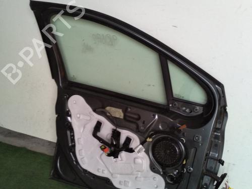 Left front door PEUGEOT 208 I (CA_, CC_) 1.2 VTI 82 | BP31648797C2