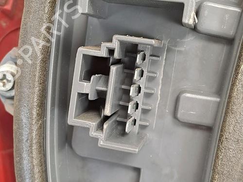 right-taillight-fiat-punto-188_-1999-2000-2001-2002-2003-2004-2005-2006-2007-2008-2009-2010-2011-2012-29948747 main image