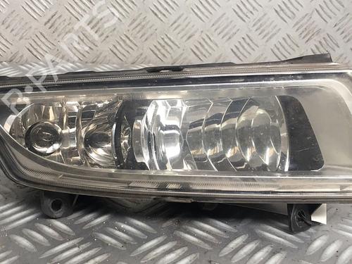 Used Right front fog light VW POLO V (6R1, 6C1) 1.6 TDI (90 hp) 30065073