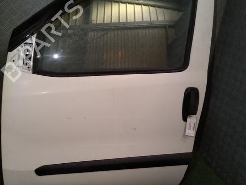 Used Left front door FIAT DOBLO Cargo (263_) 1.3 D Multijet (90 hp) 29950604