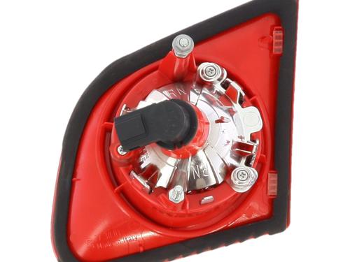 Left tailgate light VW PASSAT B6 (3C2) 2.0 TDI 16V | BP30070386C79 - Image 5