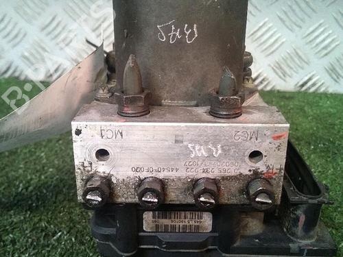 Abs pomp TOYOTA COROLLA Verso (ZER_, ZZE12_, R1_) 2.2 D-4D (AUR10_, AUR10R) (136 hp) 30073258