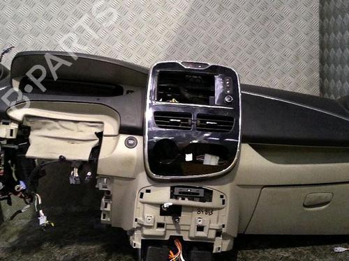 Dashboard RENAULT ZOE (BFM_) ZOE | BP29950202C46 - Image 4