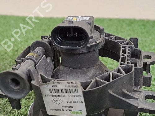 Used Right front fog light DACIA SANDERO II TCe 90 (B8M1, B8MA, B8AC) (90 hp) 30065529