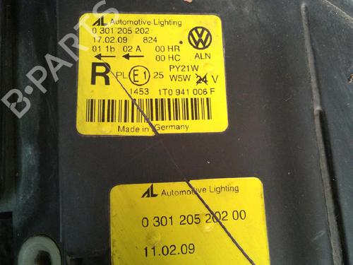Right headlight VW TOURAN (1T1, 1T2) 1.9 TDI | BP22401016C29 