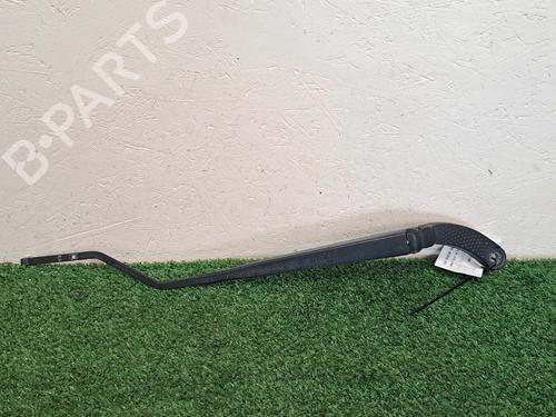 Used Front windshield wiper arm RENAULT CLIO IV (BH_) 1.5 dCi 90 (90 hp) 26174696