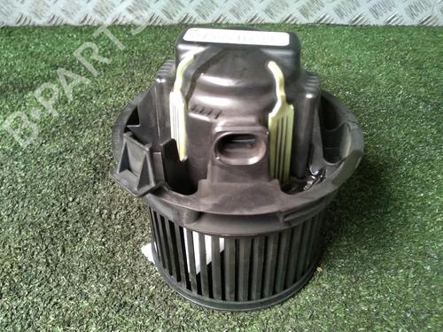 Used Heater blower motor PEUGEOT 207 (WA_, WC_) 1.6 HDi (90 hp) 18544426