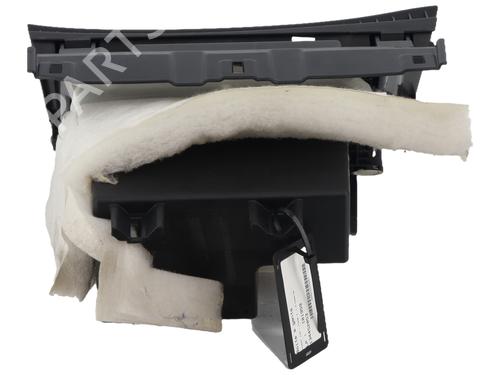 Used Glove box Glove box NISSAN JUKE (F15) 1.2 DIG-T (115 hp) 40173729 40173729