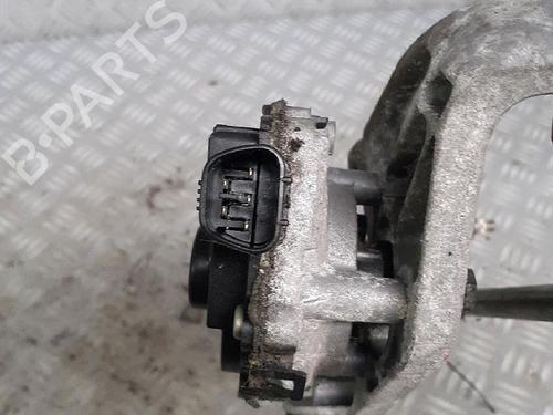 Used Front wiper motor TOYOTA YARIS (_P9_) 1.4 D-4D (NLP90_, NLP90R) (90 hp) 30072614