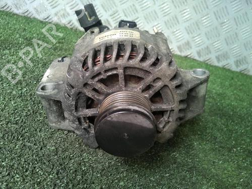 Used Alternator FORD MONDEO III (B5Y) 1.8 16V (125 hp) 18260883
