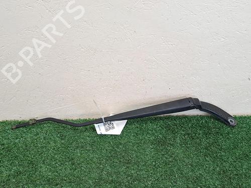 Used Front windshield wiper arm RENAULT CLIO IV (BH_) 1.5 dCi 90 (90 hp) 26466304