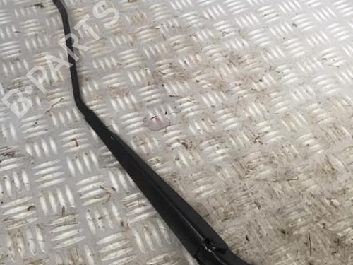 front-windshield-wiper-arm-renault-captur-ii-hf_-2020-30069868 main image