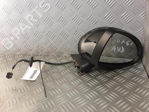 Used Right mirror Right mirror 30069934 30069934