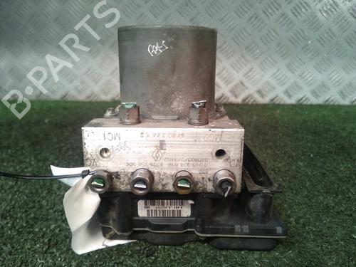Used ABS pump RENAULT SCÉNIC II (JM0/1_) 1.9 dCi (JM14) (131 hp) 17159680