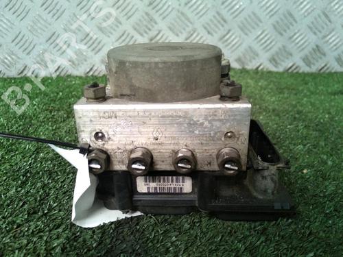 Used ABS pump RENAULT CLIO III (BR0/1, CR0/1) 1.5 dCi (C/BR0G, C/BR1G) (68 hp) 17329312