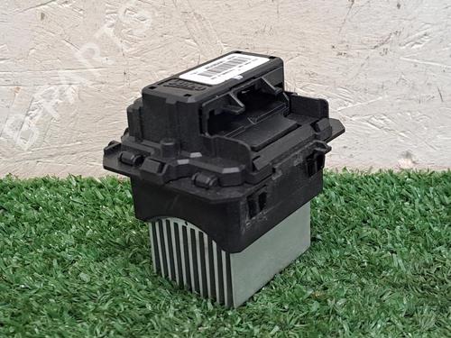 Used Heater resistor RENAULT SCÉNIC III (JZ0/1_) [2008-2016]  27666555