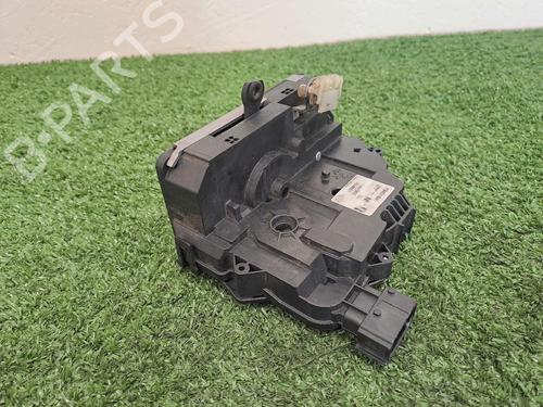 Used Front left lock OPEL CORSA E (X15) 1.3 CDTI (08, 68) (95 hp) 24871303