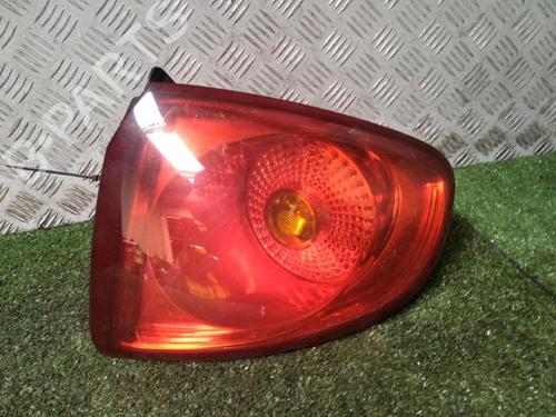 right-taillight-seat-altea-5p1-2004-2005-2006-2007-2008-2009-2010-2011-2012-2013-2014-2015-30073070 main image