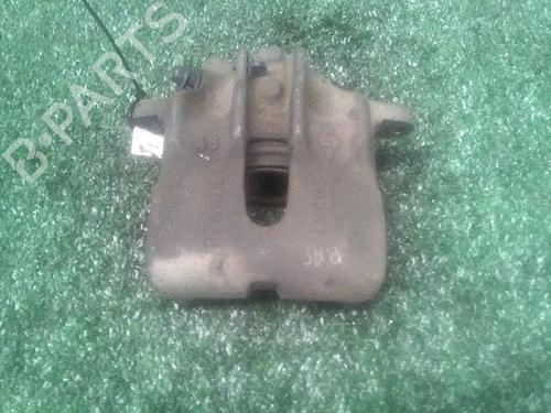 Used Right front brake caliper Right front brake caliper RENAULT LAGUNA I (B56_, 556_) 1.8 (B56Z) (94 hp) 30066853 30066853