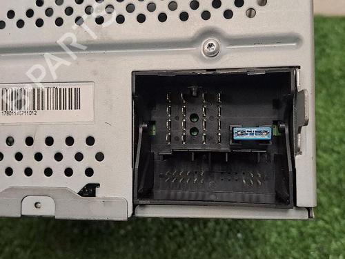 radio-vw-touran-1t3-2010-2011-2012-2013-2014-2015-2016-30063999 main image