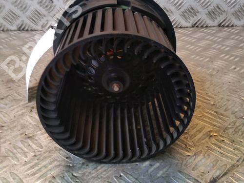 Used Heater blower motor PEUGEOT 208 I (CA_, CC_) 1.2 THP 110 (110 hp) 11406534