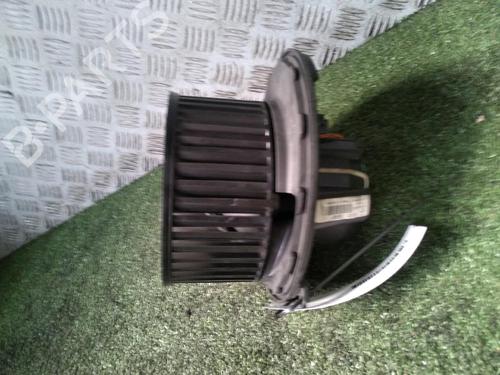 Heater blower motor MERCEDES-BENZ A-CLASS (W169) A 180 CDI (169.007, 169.307) | BP17157595M62 