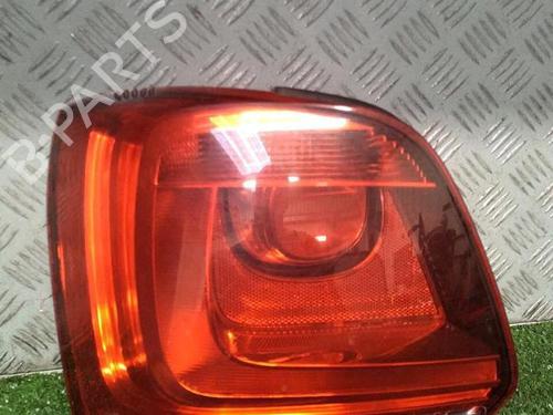 Used Left taillight VW POLO V (6R1, 6C1) 1.6 TDI (90 hp) 30077357