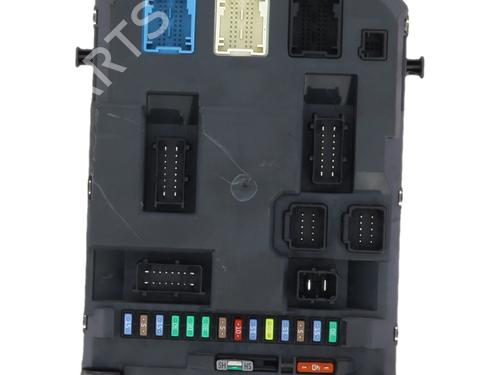 Fuse box CITROËN C3 II (SC_) 1.4 HDi 70 (SC8HZC, SC8HR0, SC8HP4) | BP38562285E1 - Image 4