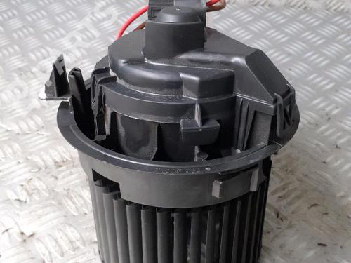 Heater blower motor RENAULT CLIO IV (BH_) 1.5 dCi 90 | BP11404954M62 