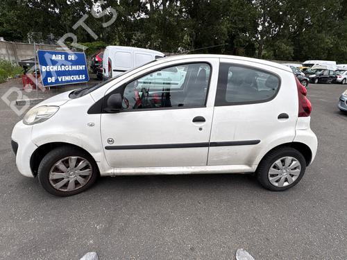 Used Parts PEUGEOT 107 (PM_, PN_) 1.0 4783943