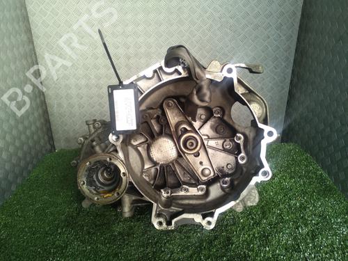 Used Gearbox VW POLO IV (9N_, 9A_) 1.2 (60 hp) 30618108
