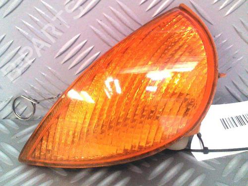 Used Left front indicator Left front indicator 30075023 30075023