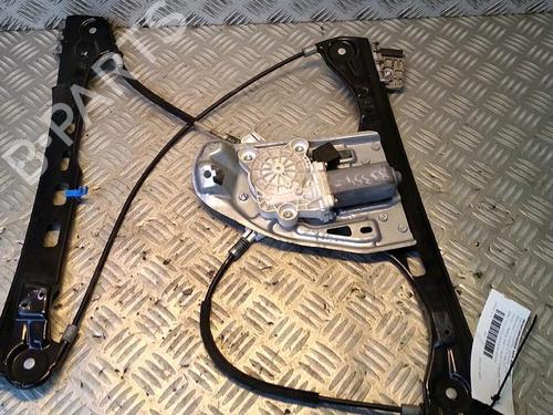 Front left window mechanism MERCEDES-BENZ C-CLASS (W203) C 200 CDI (203.007) | BP30072808C22