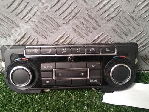 Airco bedieningspaneel VW TOURAN (1T3) 1.6 TDI (105 hp) 30072236