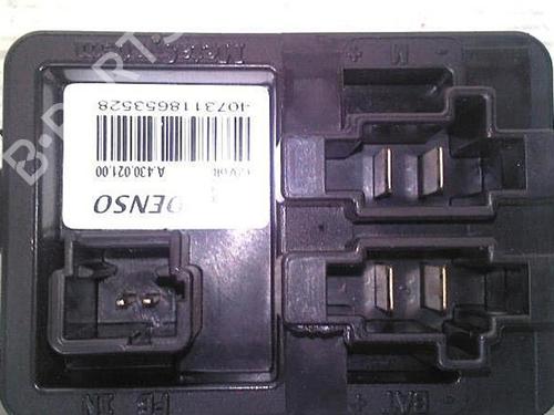 Used Heater resistor RENAULT CAPTUR I (J5_, H5_) 1.5 dCi 90 (J5N4, J5M5, J5MW, J5M6, J5AL, J5AJ) (90 hp) 30075317