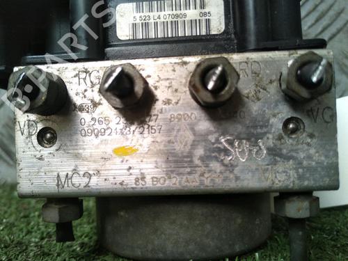ABS pump RENAULT CLIO III (BR0/1, CR0/1) 1.5 dCi (C/BR0G, C/BR1G) | BP17157581M43 