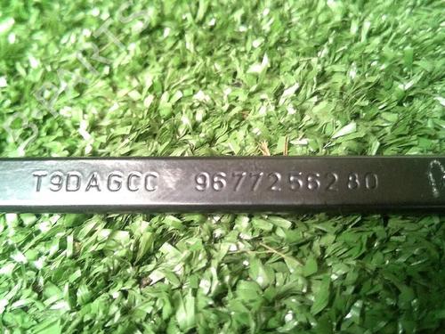 Front windshield wiper arm PEUGEOT 308 II (LB_, LP_, LW_, LH_, L3_) 1.2 THP 110 | BP30074138C143