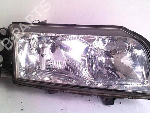 Right headlight VOLVO S80 I (184) 2.5 TDI | BP30075517C29