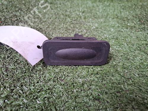 Used Switch RENAULT MEGANE II (BM0/1_, CM0/1_) 1.9 dCi (131 hp) 21169200