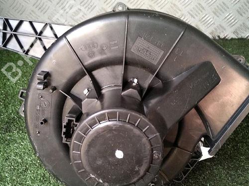 Used Heater blower motor SEAT IBIZA IV (6J5, 6P1) 1.6 TDI (90 hp) 29952911